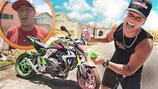 A VINGANÇA PODE DEMORAR, MAIS CHEGA! PICHEI A MOTO DELE!