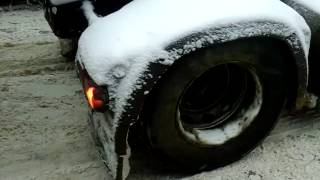 Фура буксует