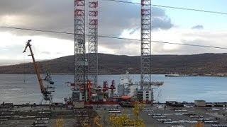 Jack-up drilling rig / Самоподъемная буровая установка