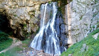 Водопады и горные реки Кавказа. Футажи для видеомонтажа. Водопады и горные реки видео