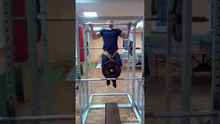 Белорусский качок . Тренировка подтягивания 32 - 20 кг , подъем на бицепс 50 кг