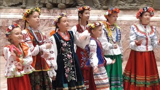 Фестиваль "Казачья застава". Выступление коллектива школы-интернат имени В.Г. Захарченко