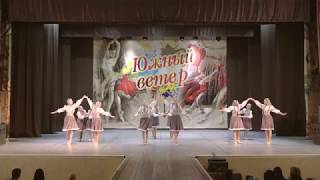 Русский танец "Я посеяла ленок"