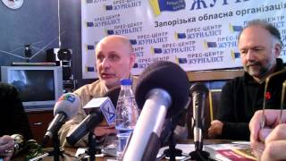 Писатели "Фолио" в Запорожье: Курков, Винничук, Шлайфер