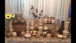 Чудесные поделки из газетных трубочек
