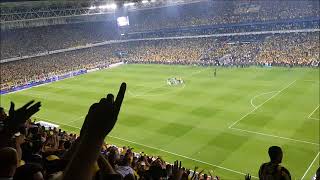 Çarşı Kadıköy'de Fenerlileri Trollüyor