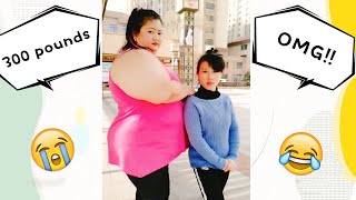 300 pounds bbw chubby belly fat girl VS skinny girlfriend,tik tok funny videos 2019(plus size style)