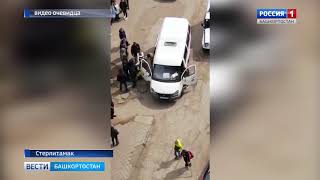 Гуляющую по Стерлитамаку голую девушку сняли на видео прохожие