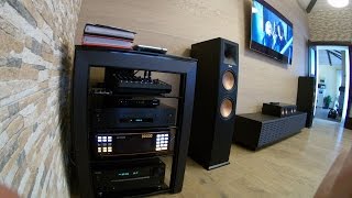 Домашний кинотеатр и караоке "под ключ" / Караоке в загородном доме