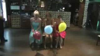 konkursy weselne - pompowanie balonów www.DJEROS.pl