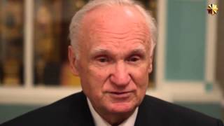 Об отношении православия к Новому году: В Новый год с молитвой! Профессор Алексей Ильич Осипов