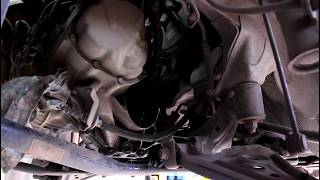 Замена сальника привода и масла в МКПП на Chevrolet Aveo Шевроле Авео 2009 года