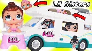 LOL Surprise Dolls + Lil Sisters Mix Wrong Heads in Playmobil Camper at Skipper