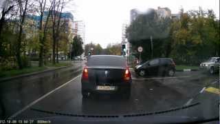 На красный свет по встречке