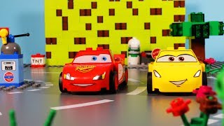 ? Lego Arcade Disney Cars 3 ? RACE ? Video-Game Lightning McQueen vs Cruz Ramirez ? stop motion