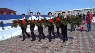 Торжественное возложение гирлянды памяти на Аллее Славы в Березовском районе