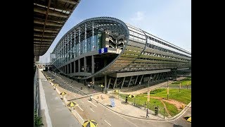 The Canton Fair Phase 3 - A Walk Around Clothing, Accessories & Fashion