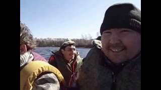 Альбатрос 360 Е и Хайди 9.9 против ветра и течения замер скорости