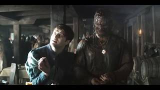 Geralt enters the tavern covered in Selkie guts l The Witcher Netflix