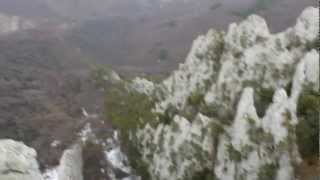 Скалы Демерджи-Яйлы. Вид на Хапхальское ущелье