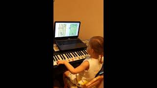 Soft Mozart Зимний Академический Концерт 2016-2017, The small fir-tree, Ивакина Алиса, 4 года