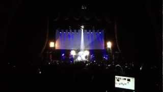 Morrissey - "Last Night I Dreamt That Somebody Loved Me" @ Radio City, NYC