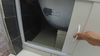 как установить экран пластиковый под ванную.