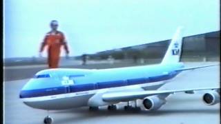 Boeing 747 RC model First Flight