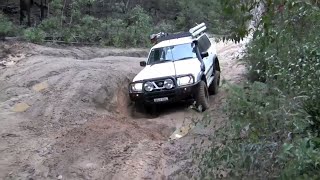 Nissan Patrol GU  4wding power line track Zigzag
