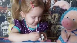 Маша и Медведь киндеры 1часть. Masha and the Bear Kinder 1 part .