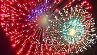 ?Москва! Салют на День Победы 9 мая 2017! 72-я годовщина! Fireworks in Moscow!