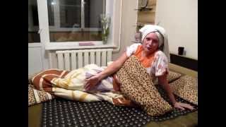 Методист Нуга Бест показывает ИК сауну. 2 часть