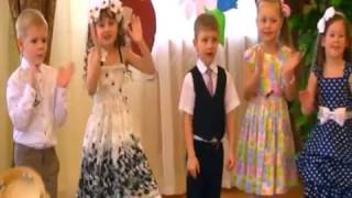 8 Марта. Игра "Бубен" + танец с мамами.(Ст. гр.) детский сад 15 "Светлячок" Коломна