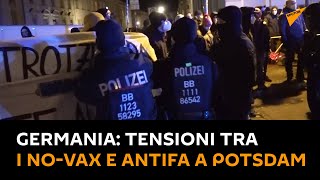 Germania: tensioni tra i no-vax e #Antifa a #Potsdam