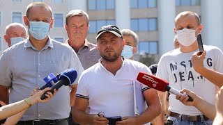 Declarațiile agricultorilor după întâlnirea la Parlament
