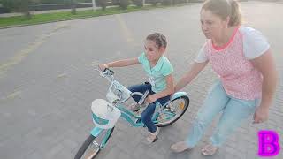 Как научить ребёнка кататься на велосипеде | How to teach kid to ride bicycle