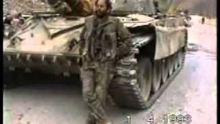 Армянин разгромил азеров / Armenian soilder destroyed azeri army