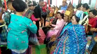 Acara adat Simalungun hiou tanda hela