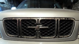 Снимаем решетку радиатора Subaru Forester SF5