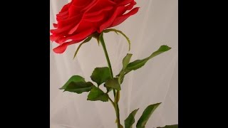 Алая роза из холодного фарфора "Бальзаковский возраст". Цветы из холодного фарфора. Ручная работа.