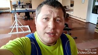 Арямнов. Тренировка, приседания под отбой ,закачивание ног и коленей