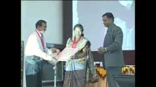 01- Dr. Asha Moorthy at WCCPCI 2012..
