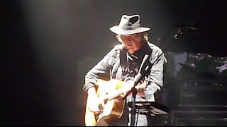Neil Young - Helpless - Live at Wayhome Festival 2015