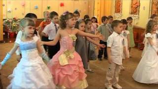 Танец-игра: "Две сестрицы, две руки" 5,4-7 лет