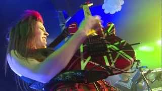 RedNPink - "Black And White" (Live on Loaded TV)