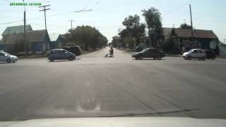Упали с мотоцикла. ДТП.