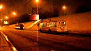 Московский троллейбус после "ледяного дождя"!!