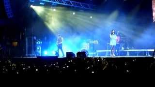 Lana Del Rey - Blue Jeans--Live 2013  in Athens  Greece  at Terra Vibe Park -- 08.07.2013