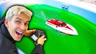 RC BOAT VS SLIME!!