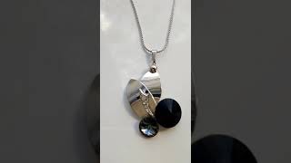 Подвеска с кристаллами Swarovski